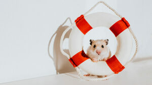 リーダーは従業員や世間からの批判にどう対処すべきか