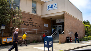 巨大組織を短期間で改善したリーダーは何をしたのか