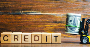 とことん挑戦できる会社で、つぎの信用を創造する