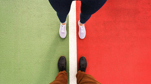 職場の対立を建設的に解決する4つのステップ