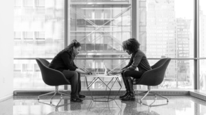 1on1ミーティングのやりすぎが組織を分断する