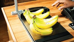 最前線で働く従業員は企業にとって大切な資産である