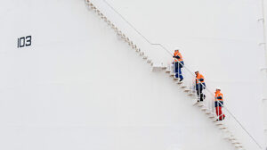 労働者を危険から守りたければ、自社だけで安全対策してはいけない