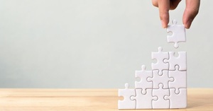 社会問題に取り組むフィランソロピーや企業のCSRにこそ、戦略が必要