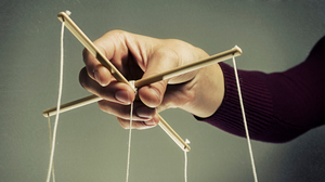 優れたリーダーはマイクロマネジメントせずに業務進捗把握する