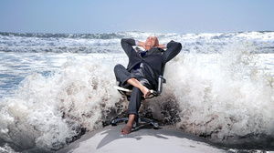 長期休暇前にうまく仕事の引き継ぎをするヒント