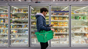 予測不可能な関税リスクを乗り切る価格戦略